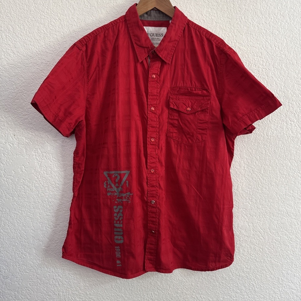 Guess Button Down Short Sleeve Red Snaps Front Logo Men's Size 2XL